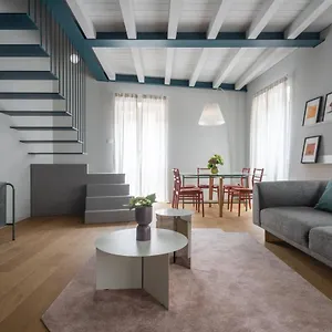 Bluemoon Apartments R&R Appartamento