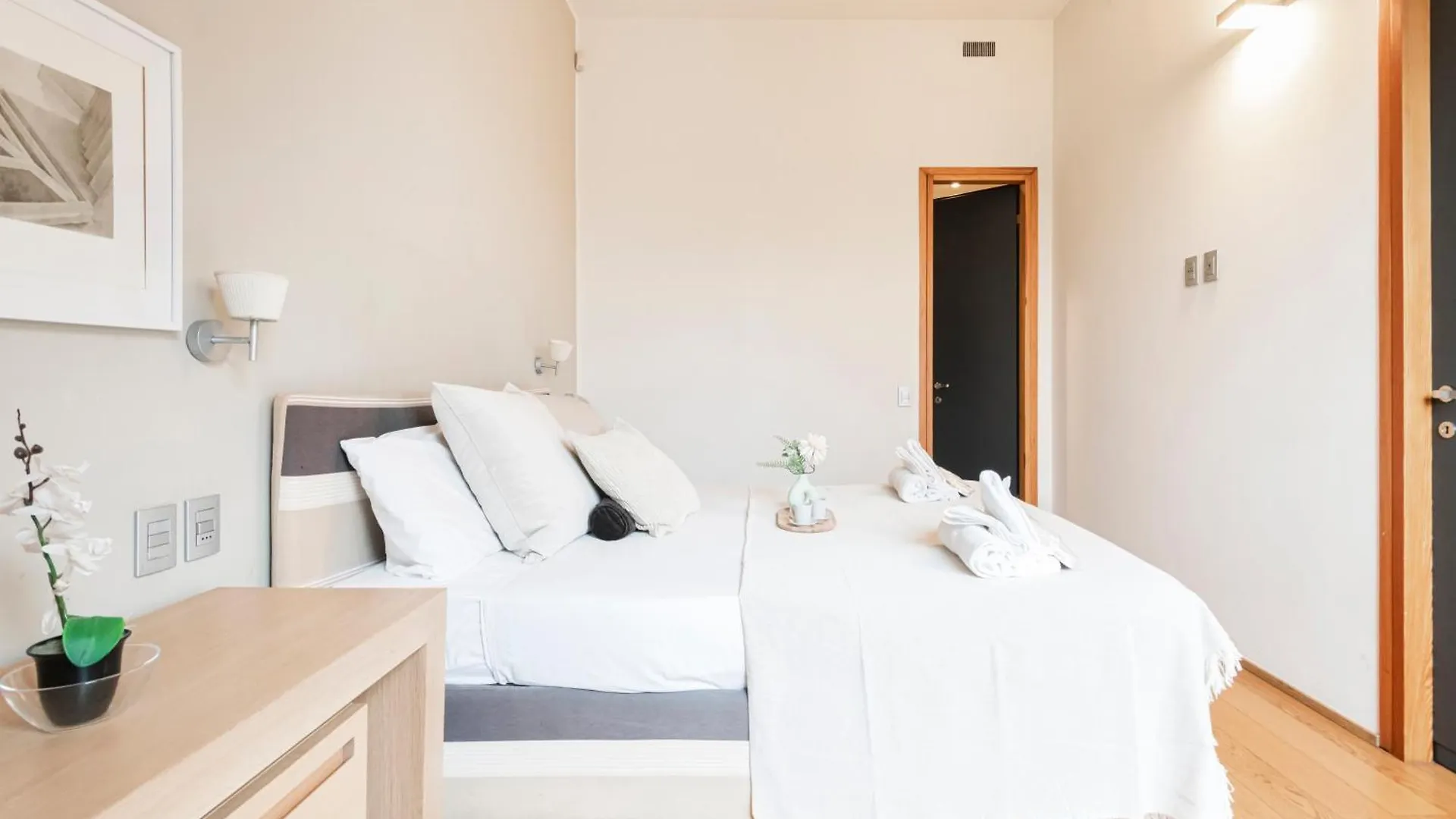 Wonderful Brera Flat location